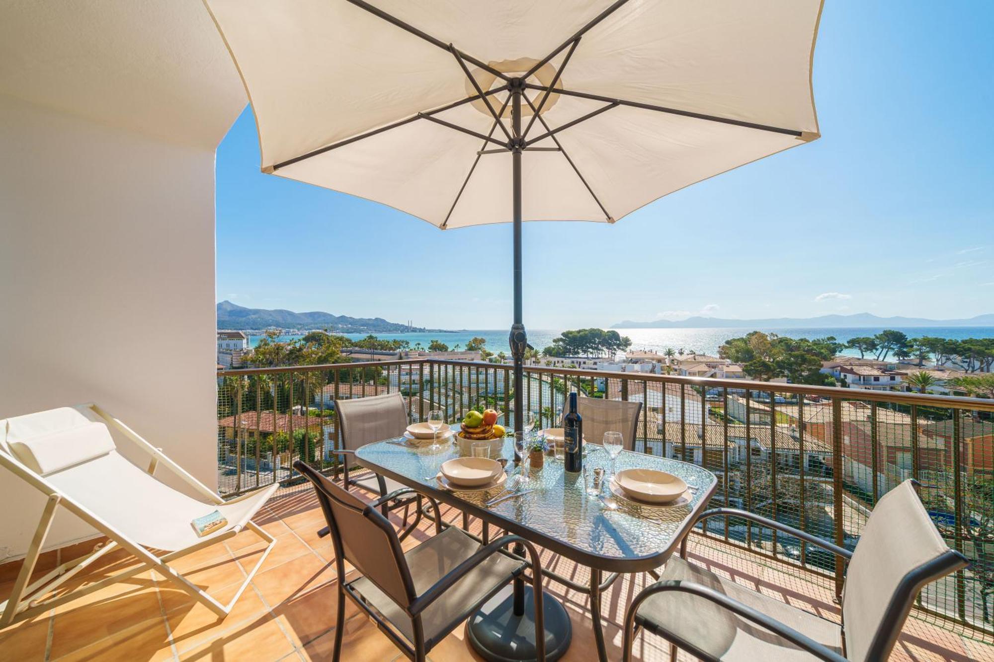 Apartment The Shell Ii, Beach Views And Pool Alcúdia Esterno foto