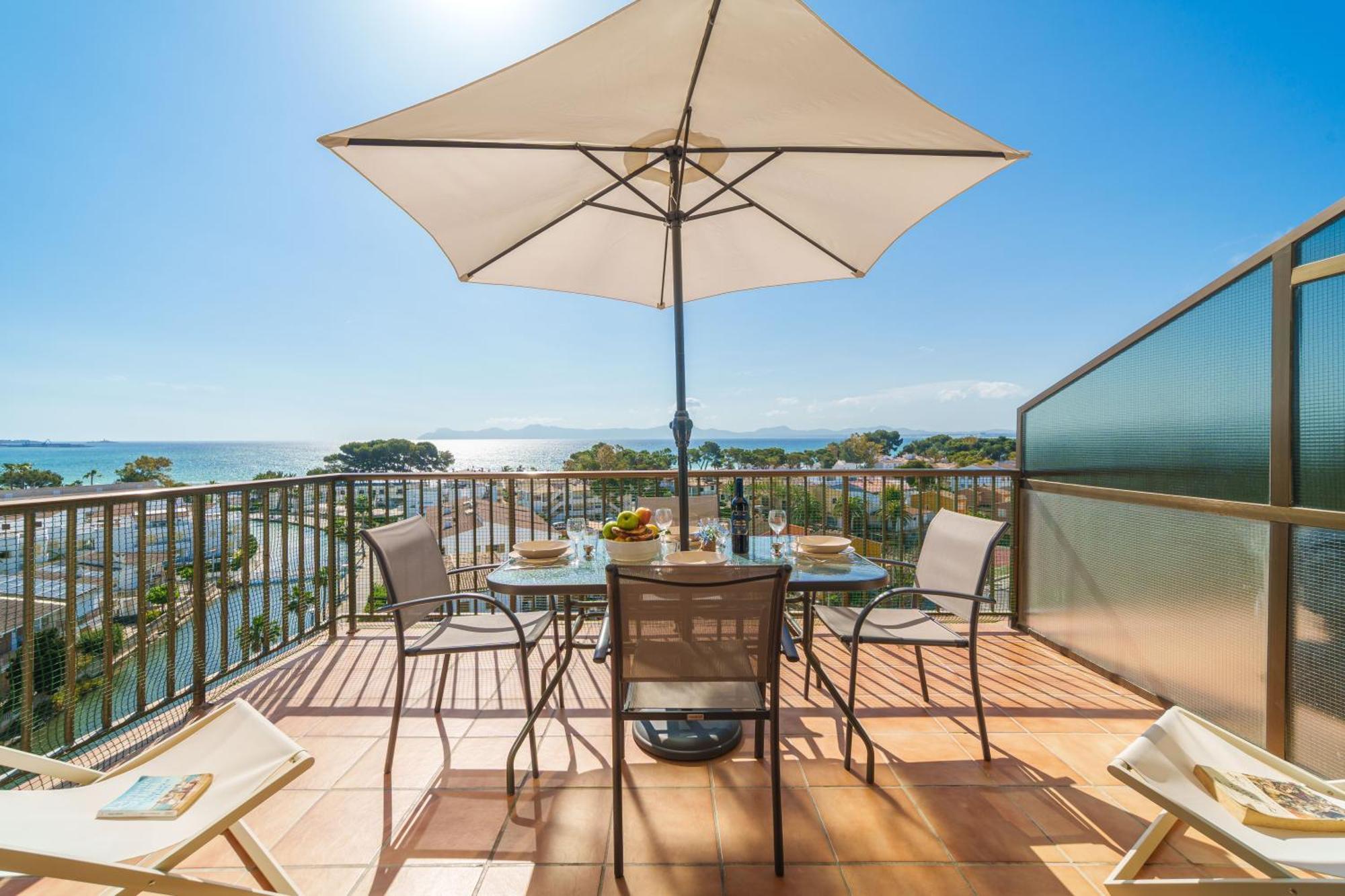 Apartment The Shell Ii, Beach Views And Pool Alcúdia Esterno foto